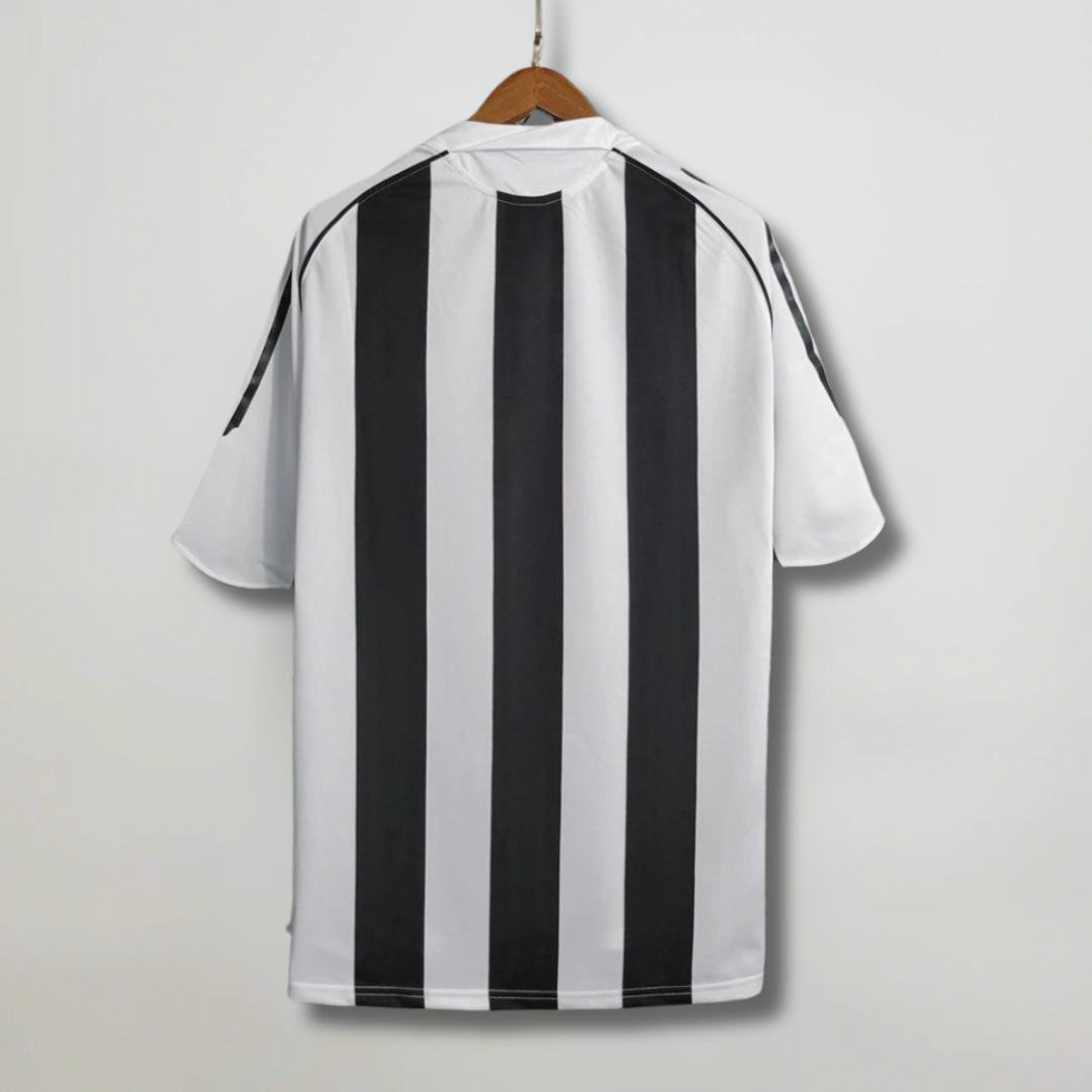 Newcastle 2004/05 Casa