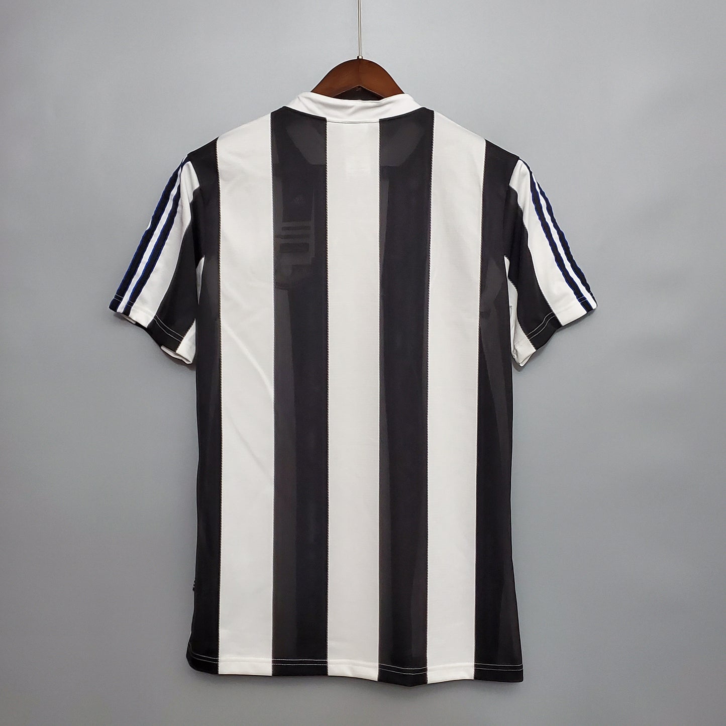 Newcastle 1995/96 Casa