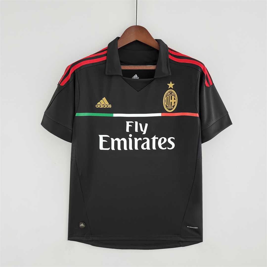 Milan 2011/12 Terza