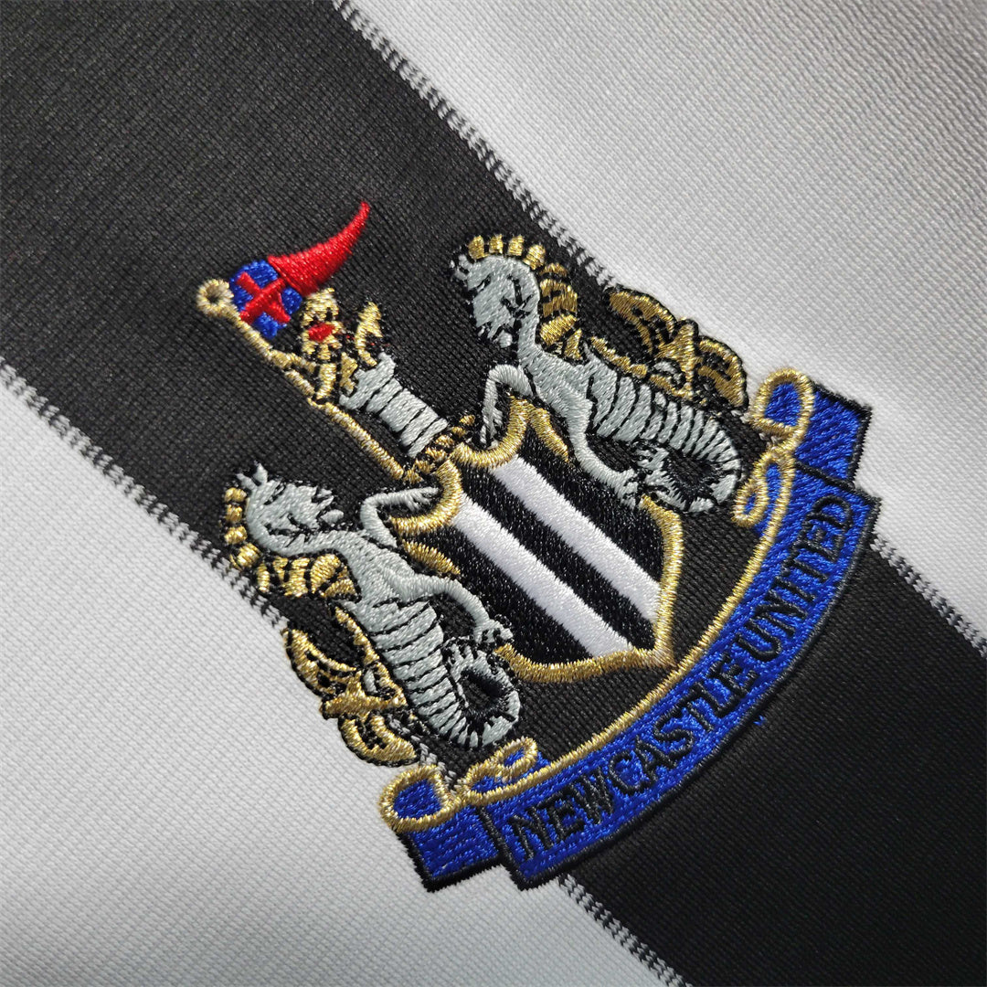 Newcastle 2001/02 Casa